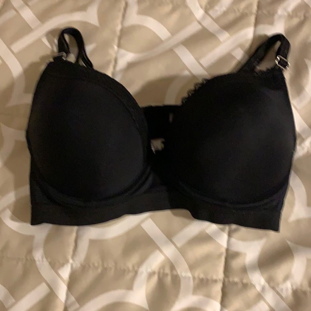 Daisy Fuentes padded, pushup Black Bra